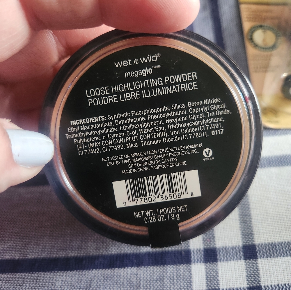 Makeup bundle - Picture 5 of 7